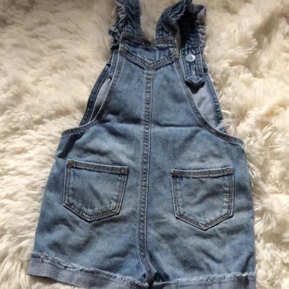 Gap 12-18m denim romper - Picture 7 of 7